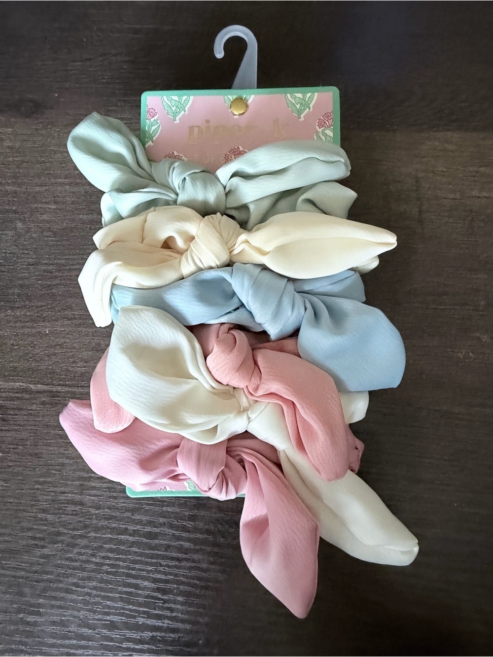 Piper K Pastel Bow Scrunchie Set of 6 - Soft Hair Ties -NWT